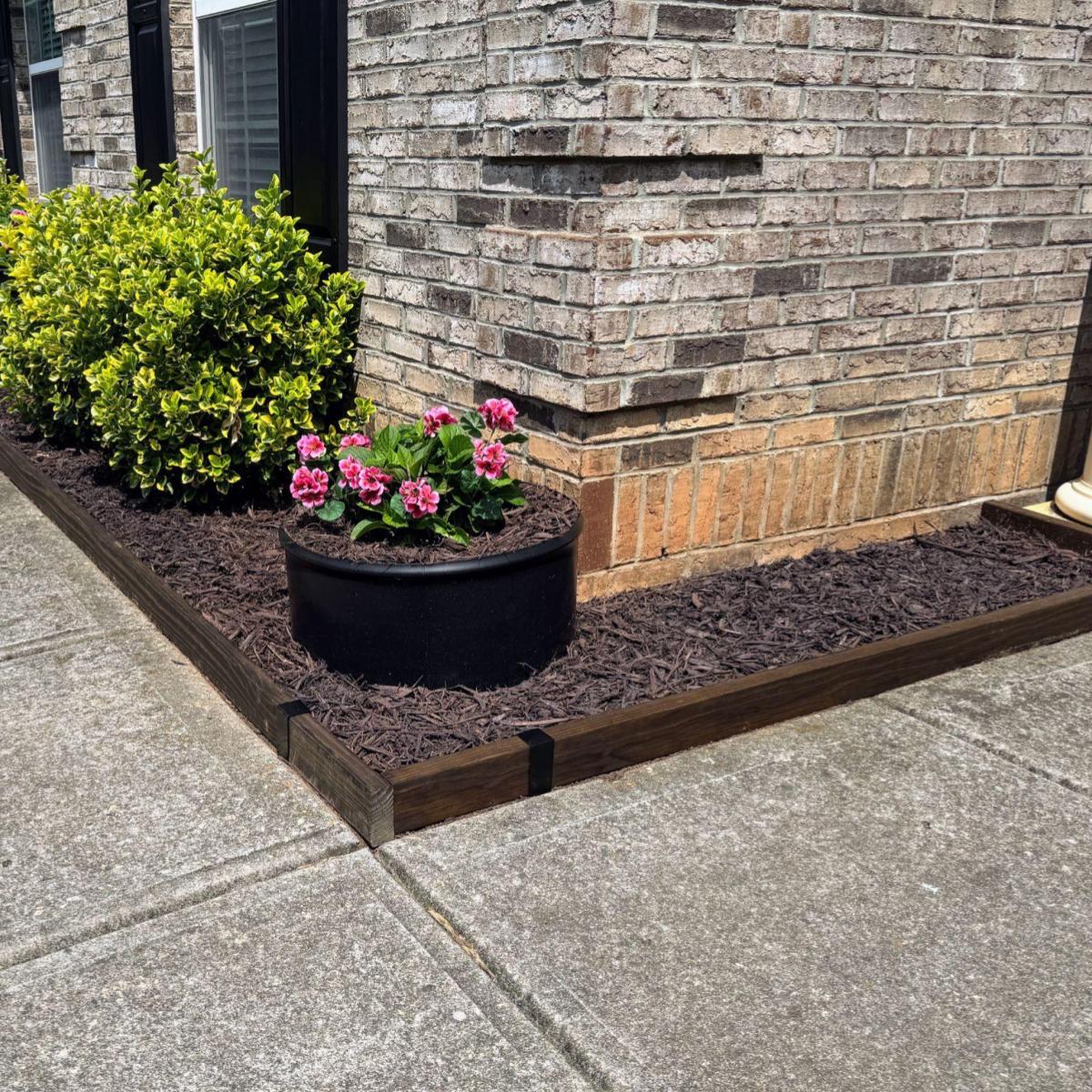 L-Shaped Bed Border Project, 6 Staples